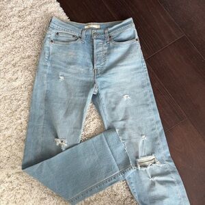 Levi’s Wedgie Straight Leg Jeans — Light Blue Distressed